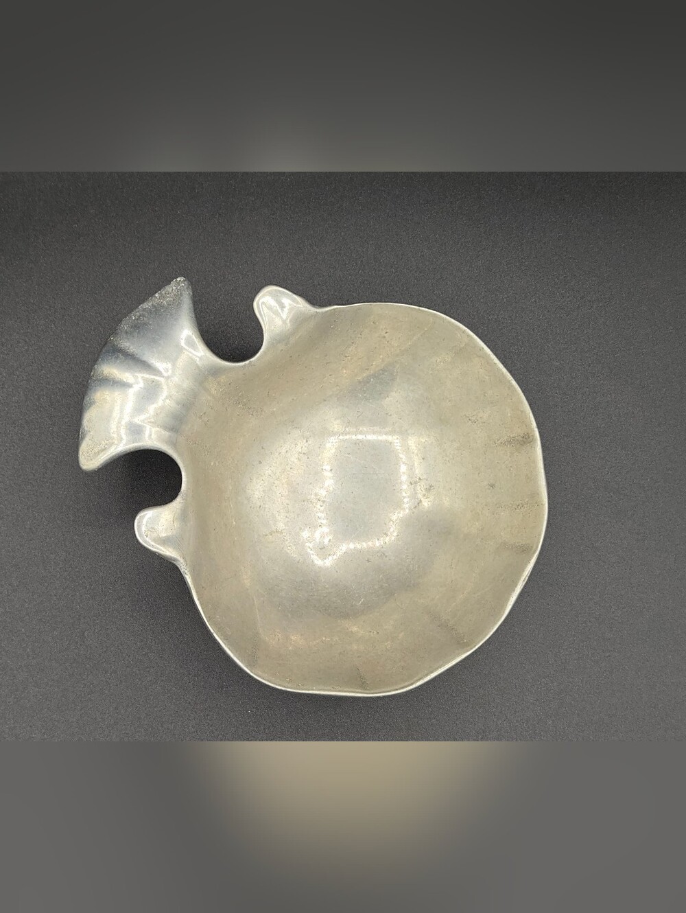Vintage Wilton Armetale/ Bruce Fox Design Pewter Fish Tail Dish -  USA - Picture 3 of 5